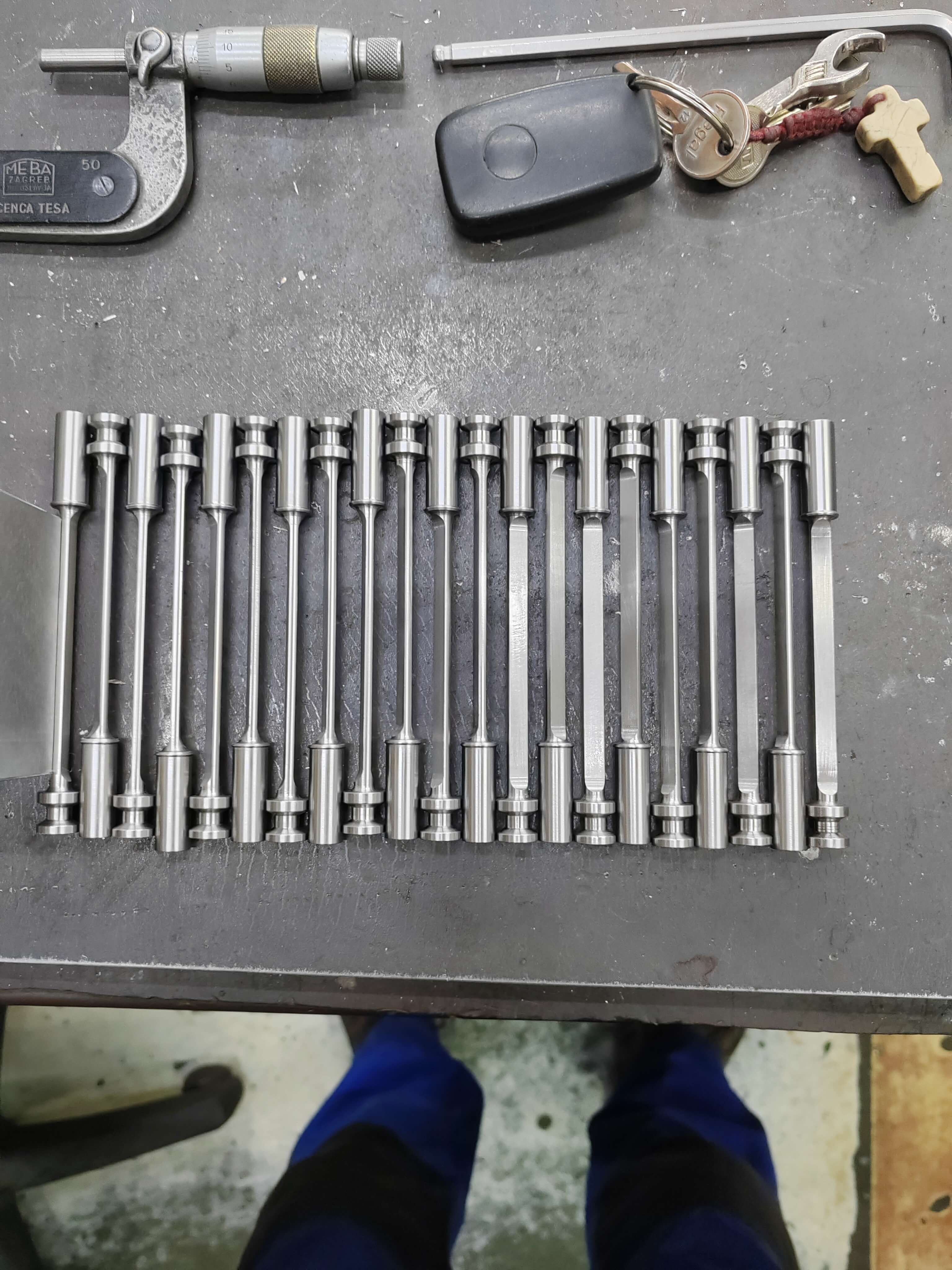Turning Image 6